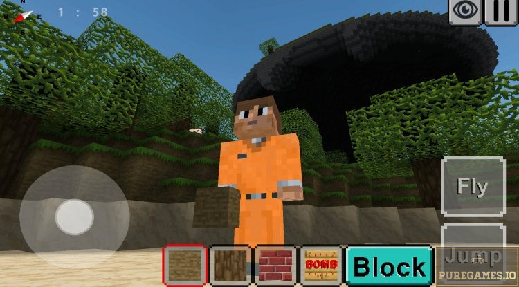 download Jailbreak Escape Craft and play the game in classic Creative and Survival mode